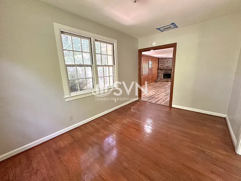 4823 Auburn Dr S — Photo 8