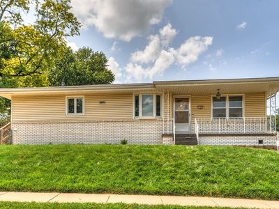 100 Zenith Dr, Council Bluffs, IA, 51503