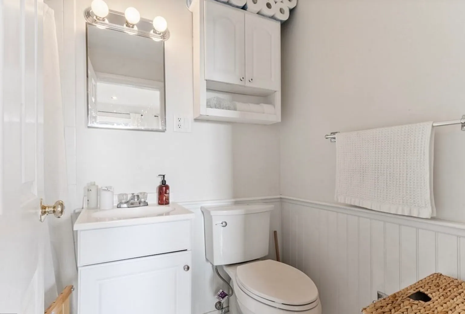 1 bed, 450 sqft, $2,950 — Photo 1