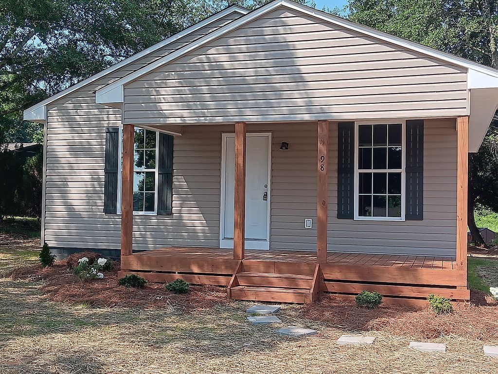 98 Blackstock Rd - Property Image