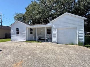2203 N 16th St, Orange, TX 77630