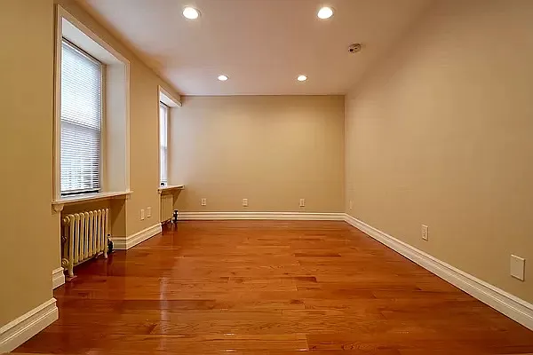 Rented by Garfield Realty  | media 14