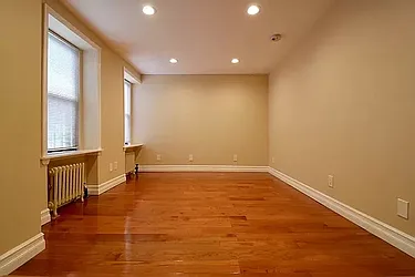 Rented by Garfield Realty 