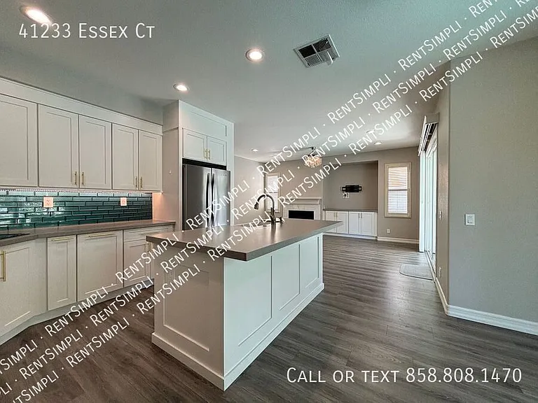 41233 Essex Ct — Photo 7