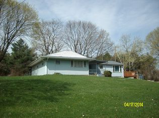 602 Sand Bank Rd, Mount Holly Springs, PA 17065