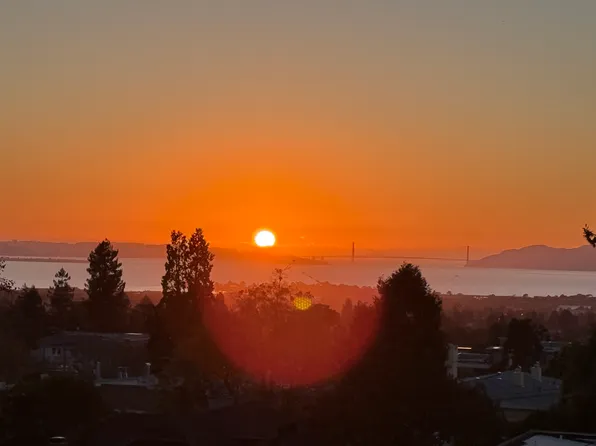 1015 Euclid Ave #5, Berkeley, CA 94708