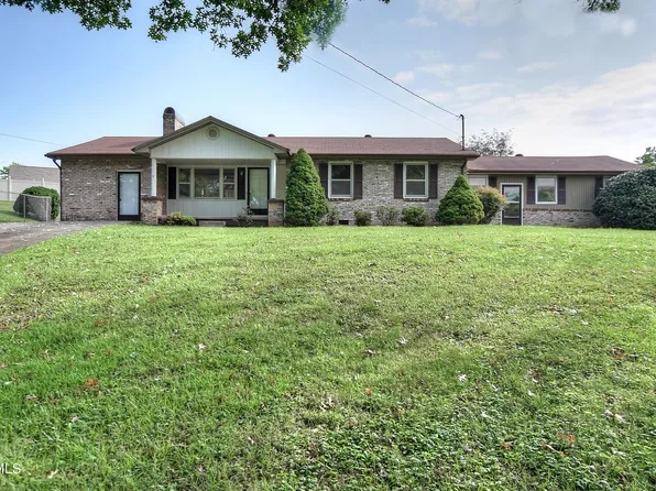 4 Hastings Ct, Johnson City, TN 37604