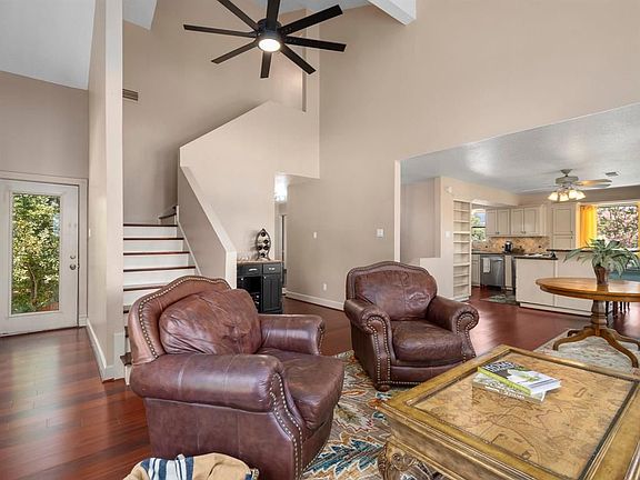 5th image of 12345 Lake Vista Dr