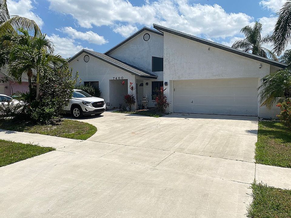 2nd image of 7400 NW 52nd Ct