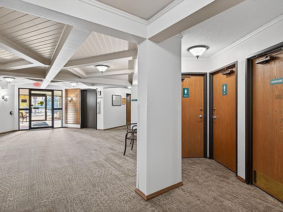 5th image of 3850 Plymouth Blvd APT 117