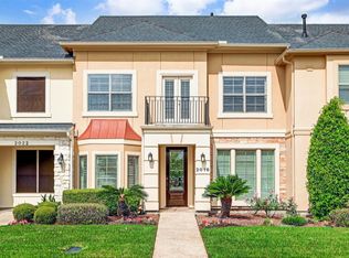 2018 Palm Forest Ln, Houston, TX 77077