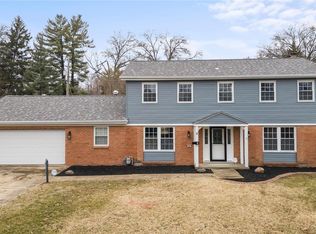 9 Larkspur Dr, Belleville, IL