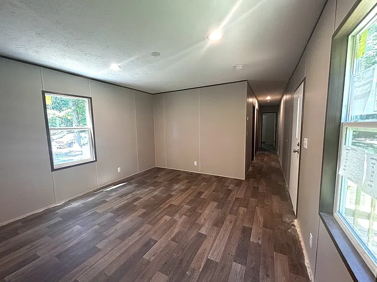 787 Coral Acres Dr — Photo 5