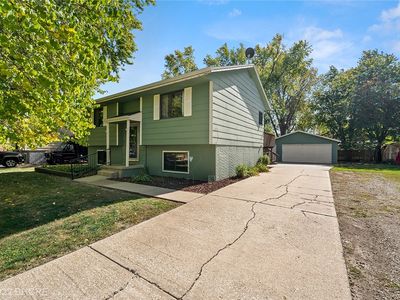 1010 7th St NW, Altoona, IA, 50009
