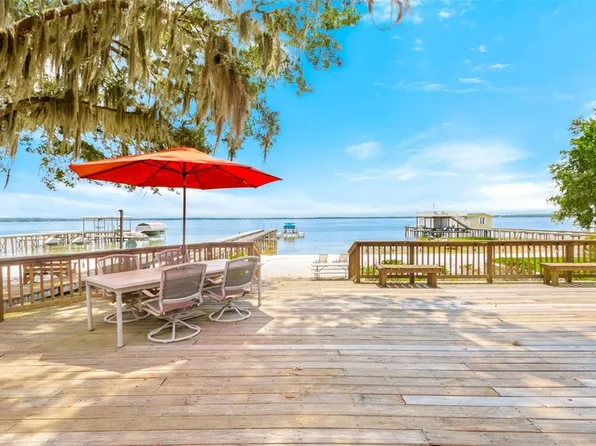 13900 SE 124th St, Ocklawaha, FL 32179