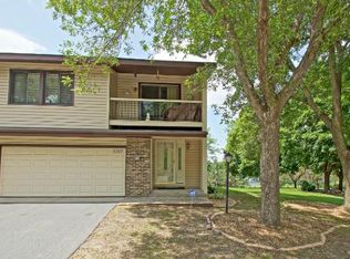 5357 Hyland Pl, Bloomington, MN 55437