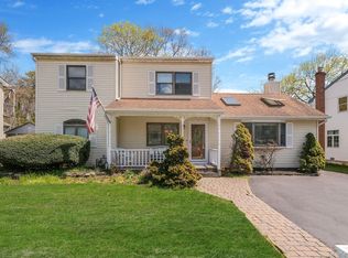 97 N Clinton Avenue, Patchogue, NY 11772