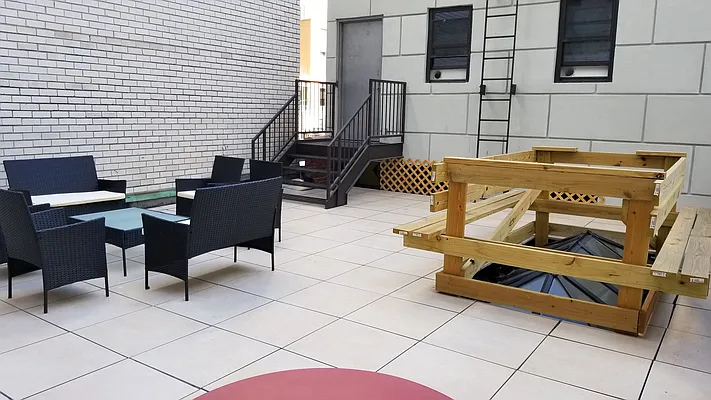 Rented by Living New York | media 5