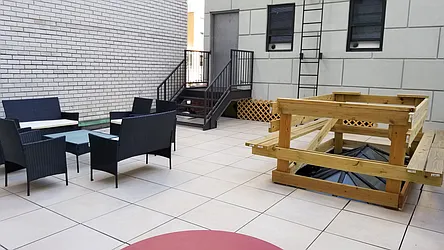 Rented by Living New York