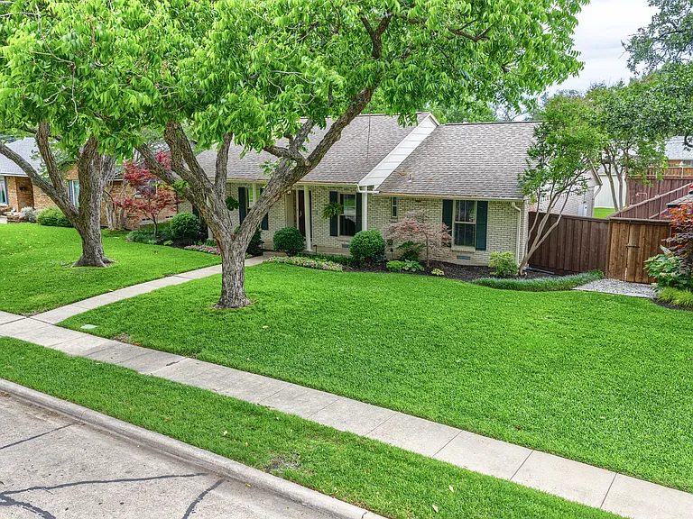 1404 Seminole Dr — Photo 48