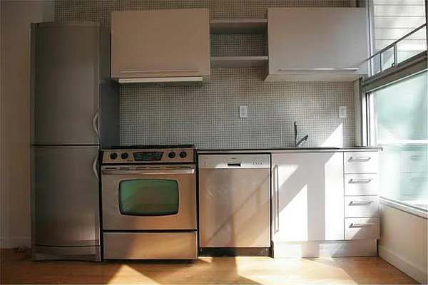 Rented by 90 Clermont Avenue LLC  | media 7