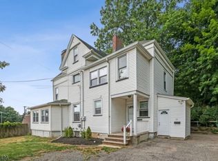 10 Elmwood Rd #1, Verona, NJ 07044