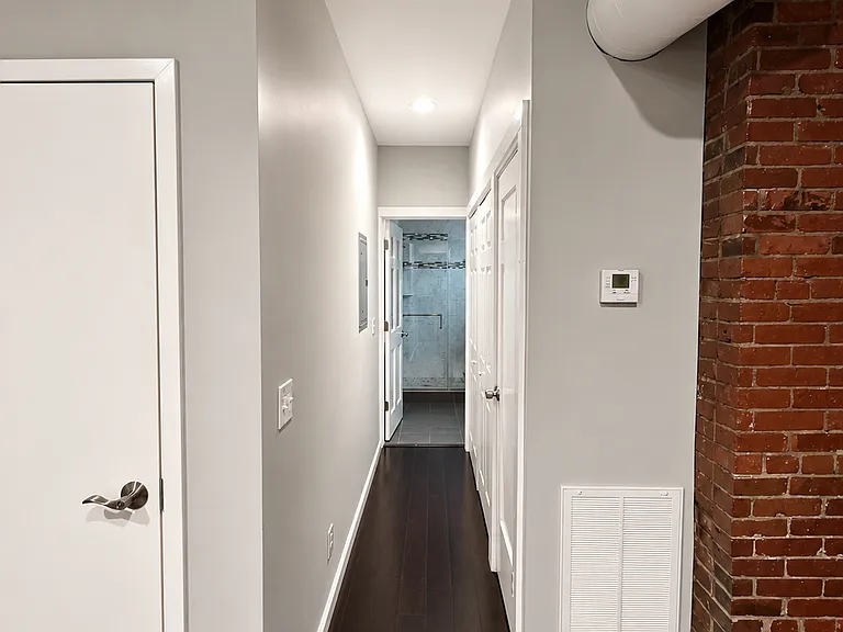 2030 W 25th St #203 — Photo 24