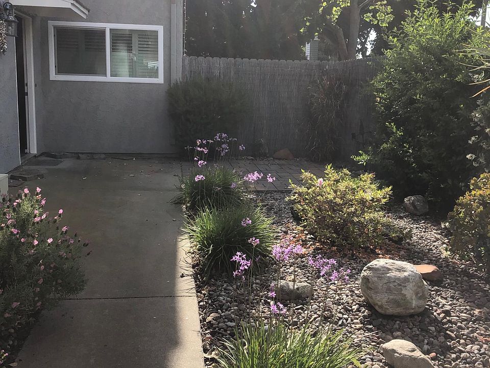 1st image of 2527 Edgerton Pl
