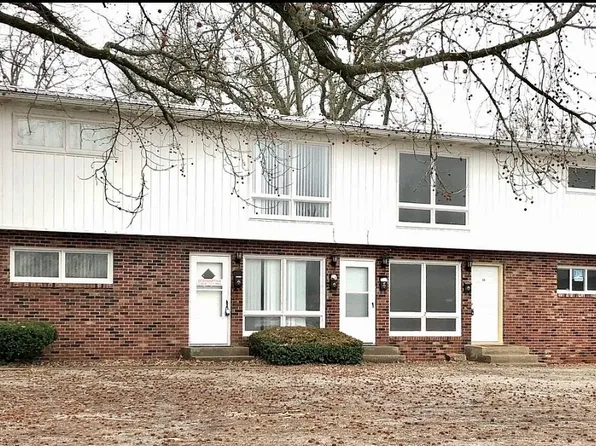 623 N Bryan Ave #20, Carterville, IL 62918