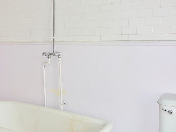 5th image of 27 Montgomery Pl #4