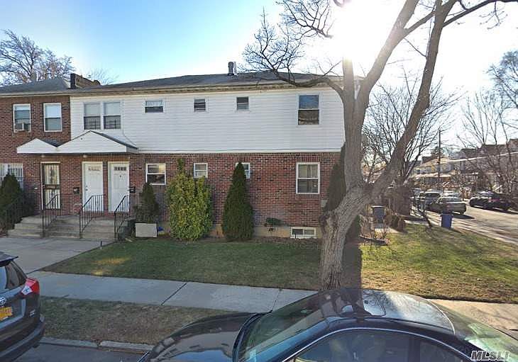 1st image of 19802 90th Ave