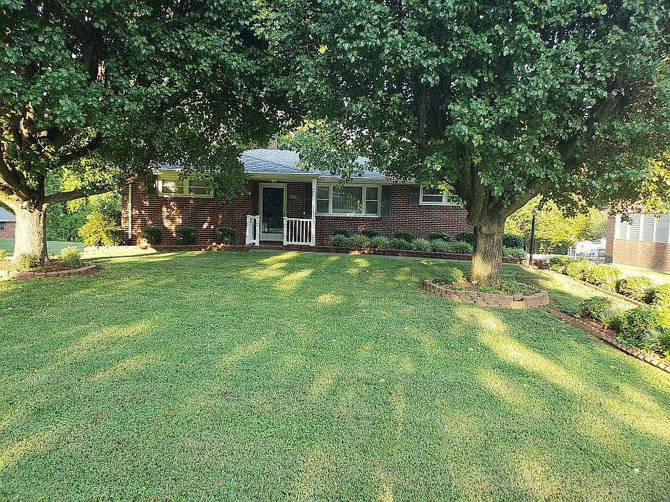 Front view photo # 1