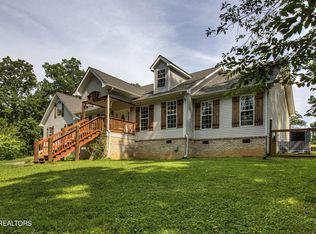 926 Mecca Pike, Tellico Plains, TN 37385