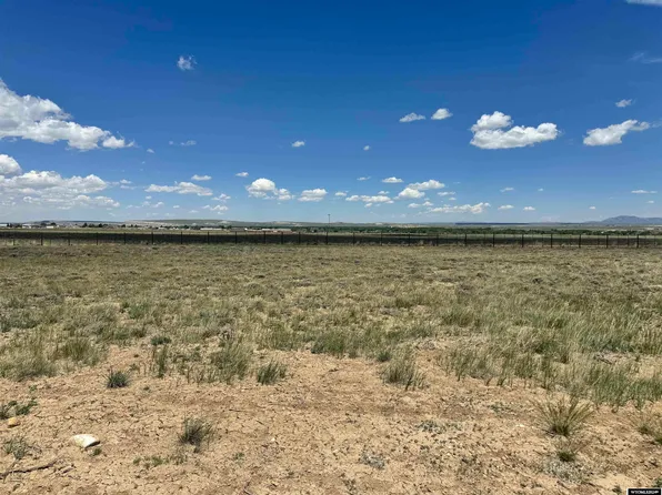 234 Airport Ave, Saratoga, WY 82331