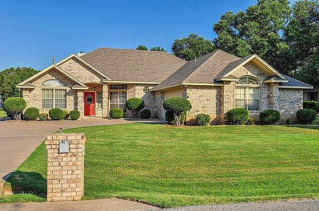 1st image of 4904 Grande Ct