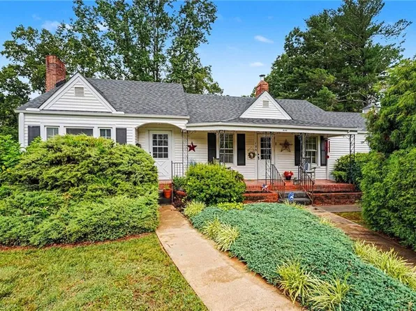 133 Mountain View Rd, Mount Airy, NC 27030
