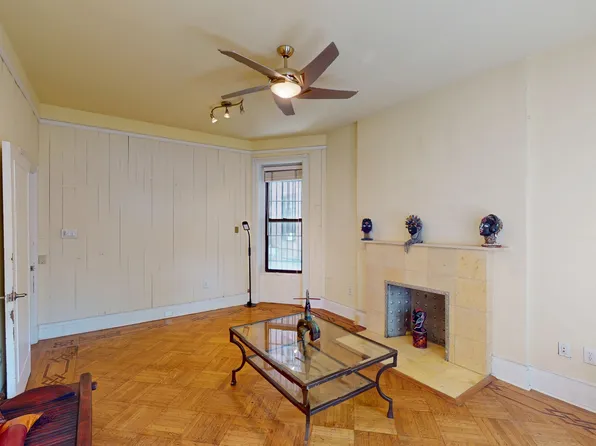 188 West 135th Street image 12 of 17