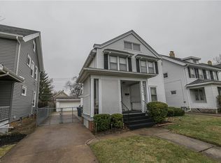 2176 Mars Ave, Lakewood, OH 44107