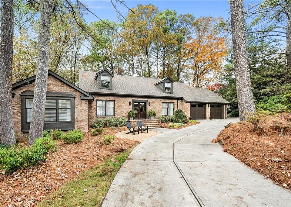 1st image of 2236 Tristan Cir NE