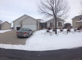 7870 Park Ave NE, Otsego, MN 55330