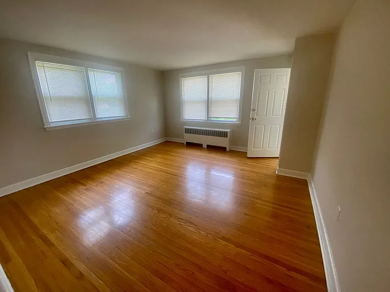 3242 Guilford St. Philadelphia PA 19136 — Photo 3
