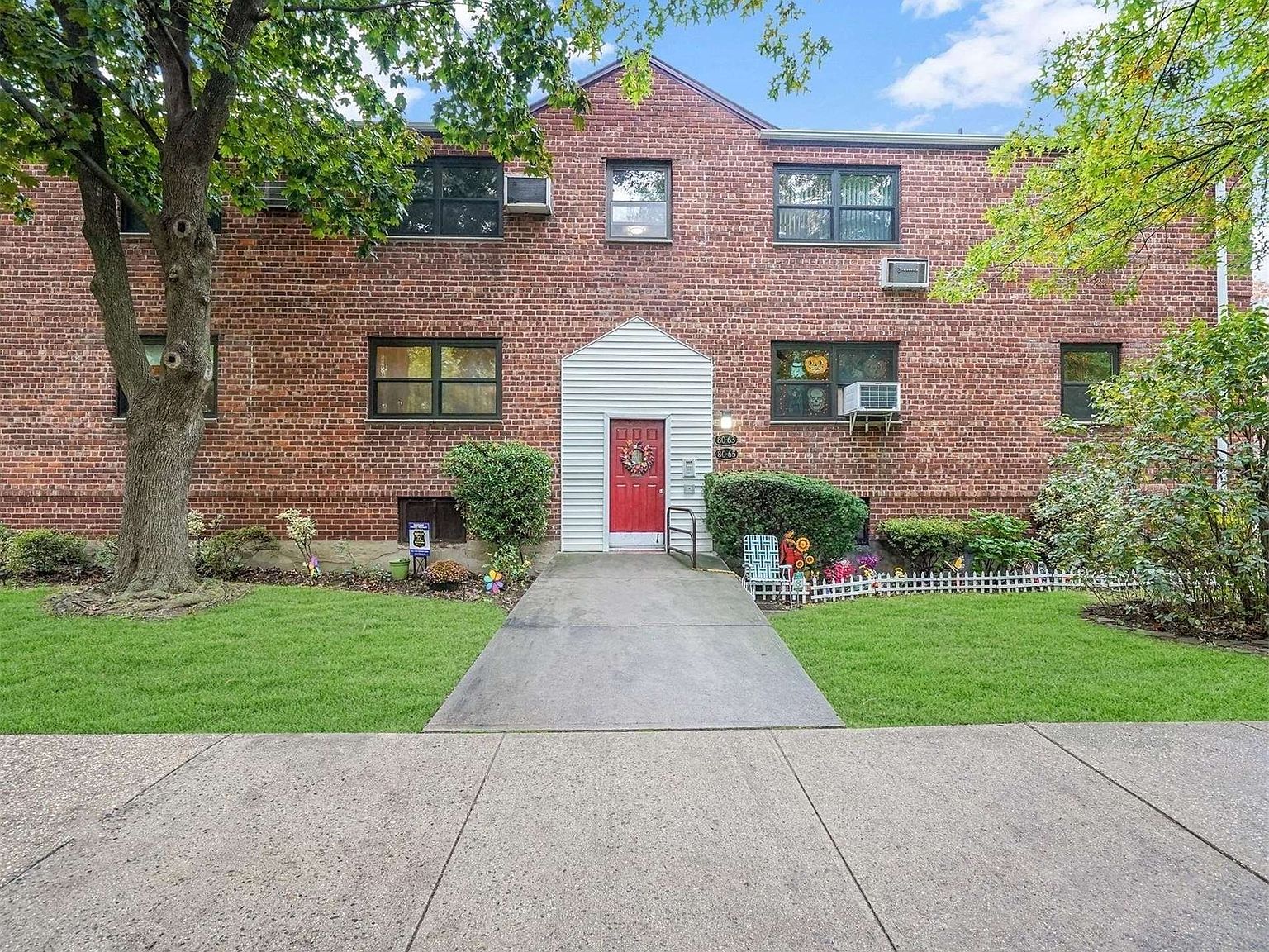 8063 Shore Parkway UNIT Lower, Howard Beach, NY 11414 Zillow