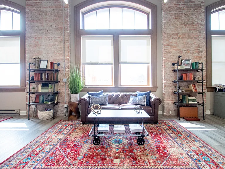 Community Room/Business Center