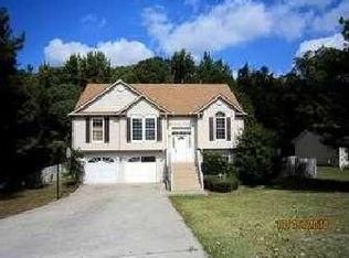 504 Flint Ridge Ct, Jonesboro, GA 30238