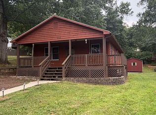 1112 Reservoir St, Waynesboro, VA 22980