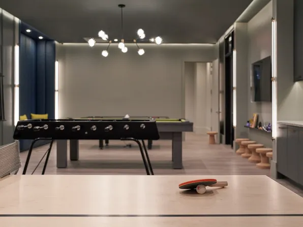 271 West 47th Street image 15 of 18