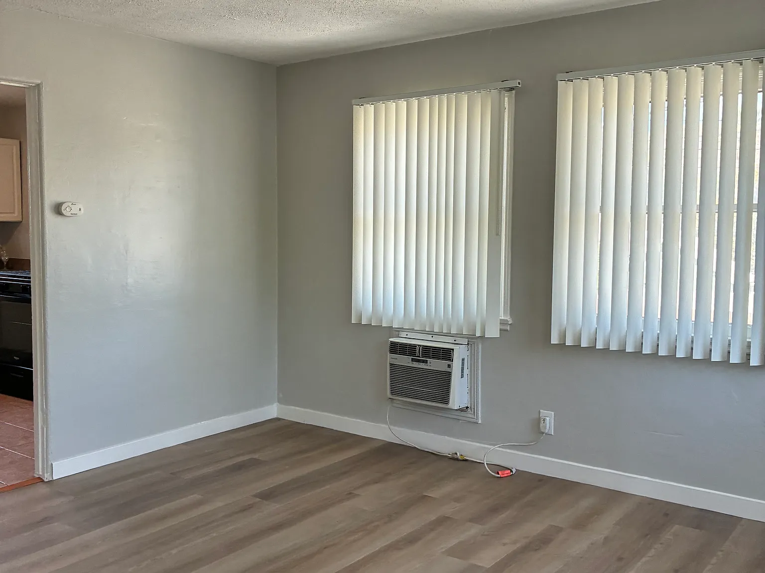 1 bed, 660 sqft, $1,700 — Photo 3
