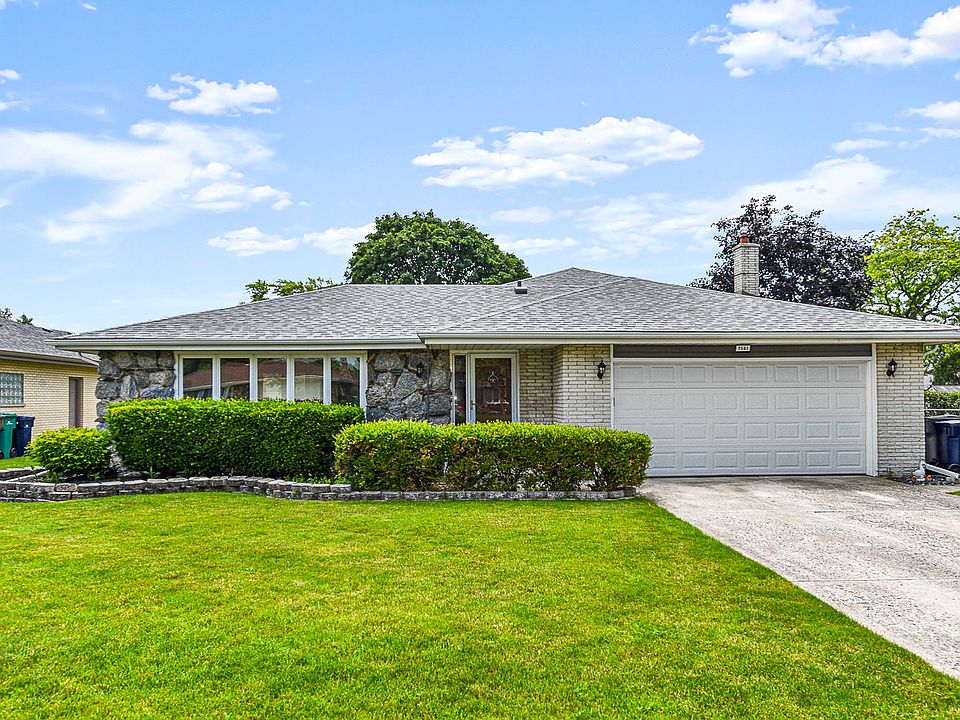 1st image of 7561 Ponderosa Ct