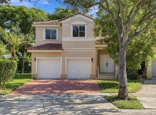 16963 SW 38th St, Hollywood, FL 33027