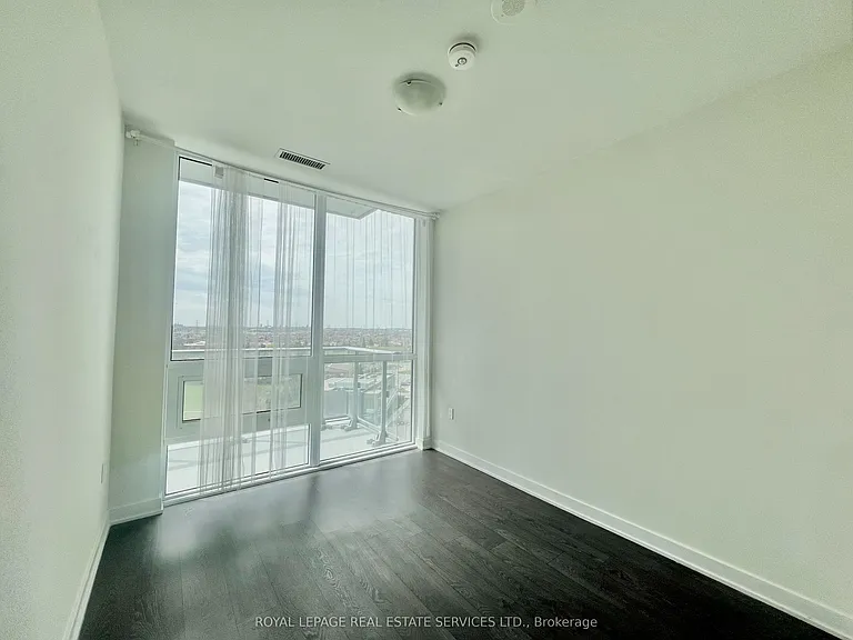 4699 Glen Erin Dr #906 — Photo 11